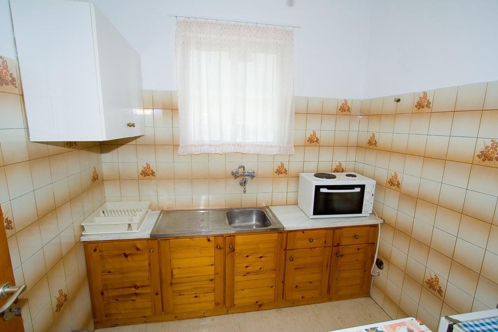 Valkaniotis Apartments لوترا إديبسو المظهر الخارجي الصورة