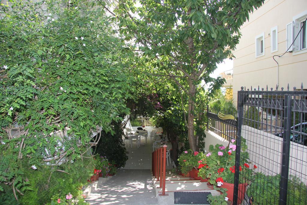 Valkaniotis Apartments لوترا إديبسو المظهر الخارجي الصورة